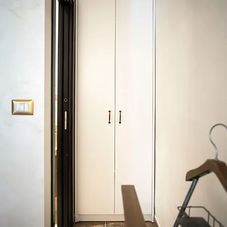 Lighthouse Trastevere Vendégház 4*