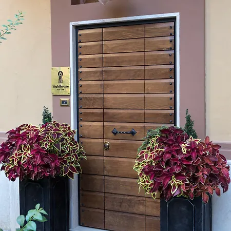 Lighthouse Trastevere 4*